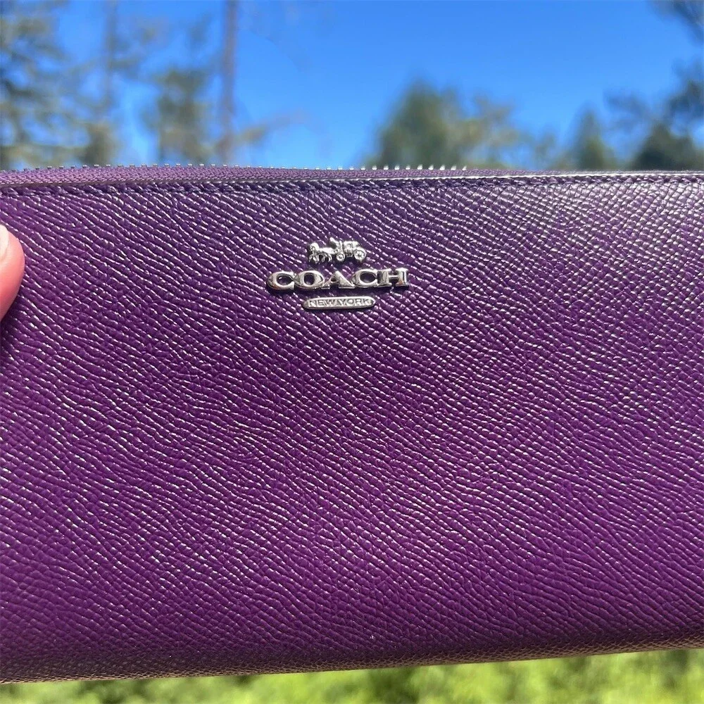COACH Long Zip-Around PURPLE Crossgrain Leather Wallet Silver Hardware AUTHENTIC
